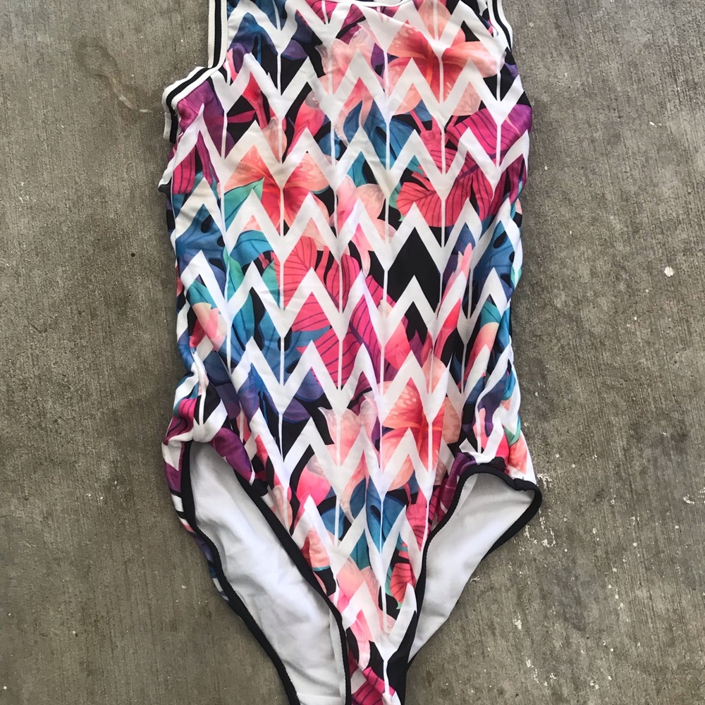Bathing suit